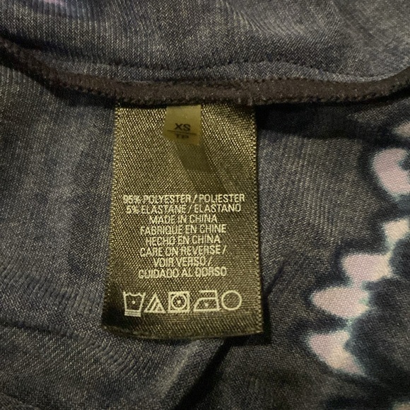 Tahari Sleeveless Halter Blouse Size X-Small - Picture 5 of 5